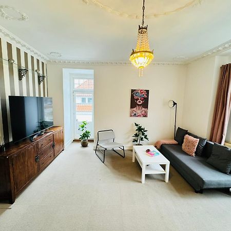 Aday - Villa Firenze - 2 Bedrooms Bright Apartment Aalborg Exterior photo
