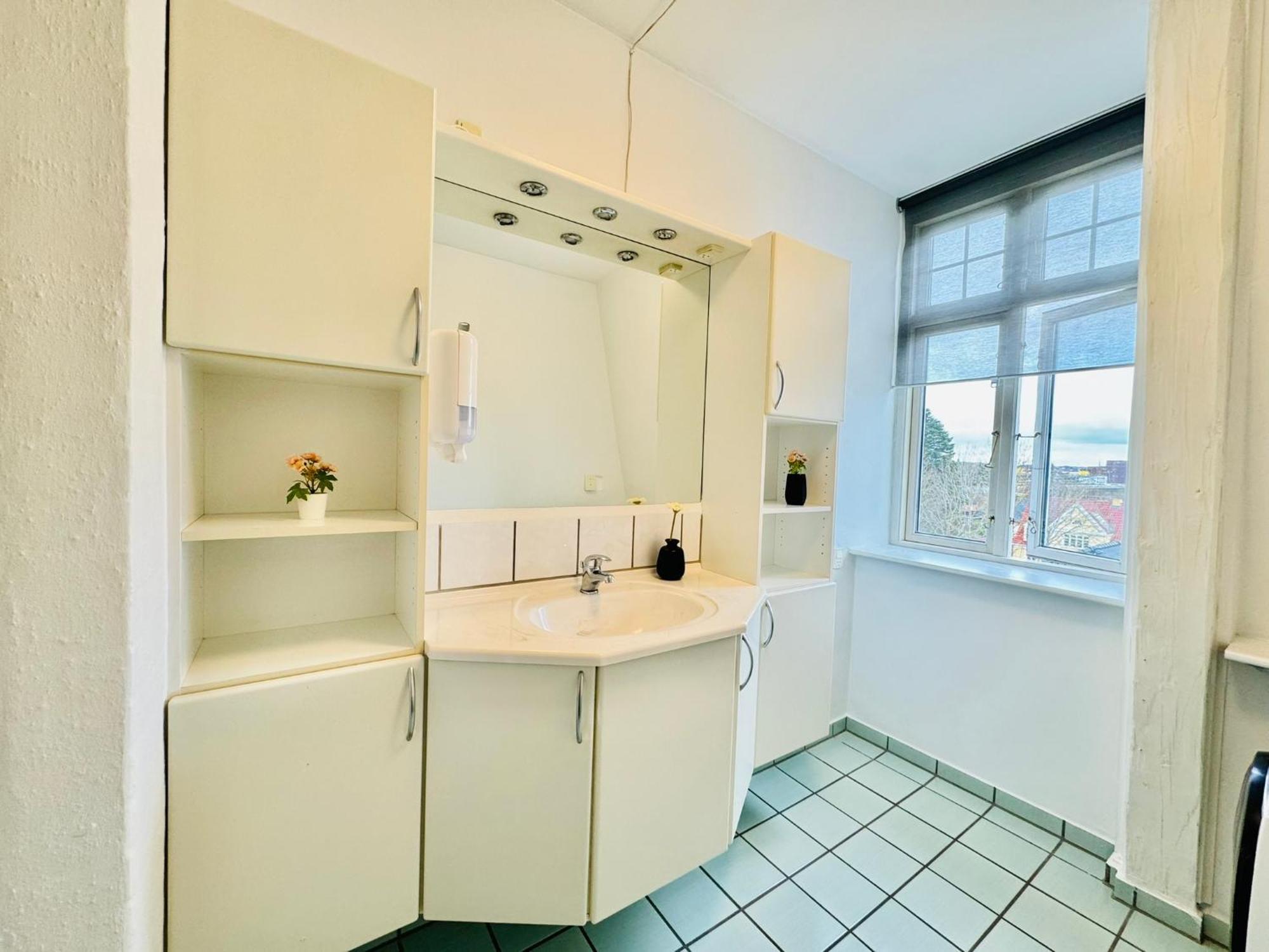 Aday - Villa Firenze - 2 Bedrooms Bright Apartment Aalborg Exterior photo
